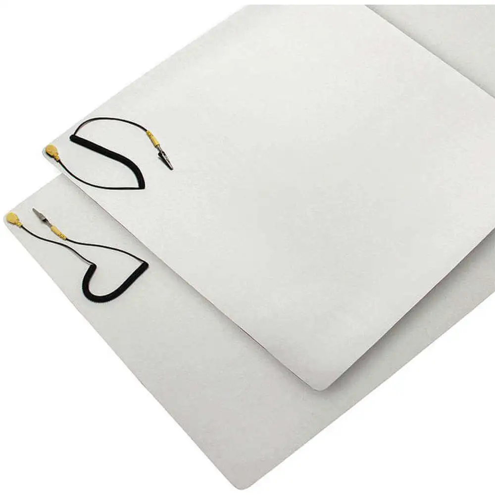 Tapis de table et draps antistatiques