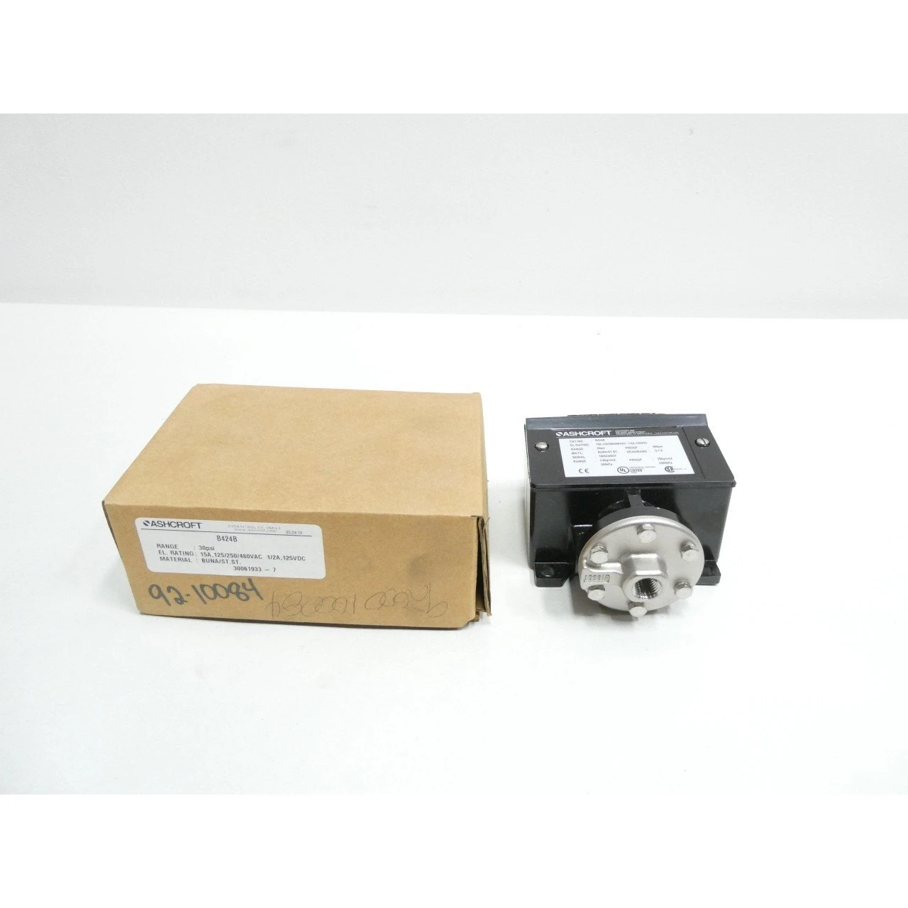 Pressure Switch, 30 PSI 125/250/480V-AC 125V-DC