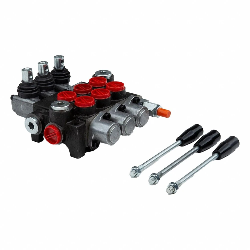 Hydraulic Directional Control Valve, Four-Way / Three Positions, Tandem Center, 3 Spools
