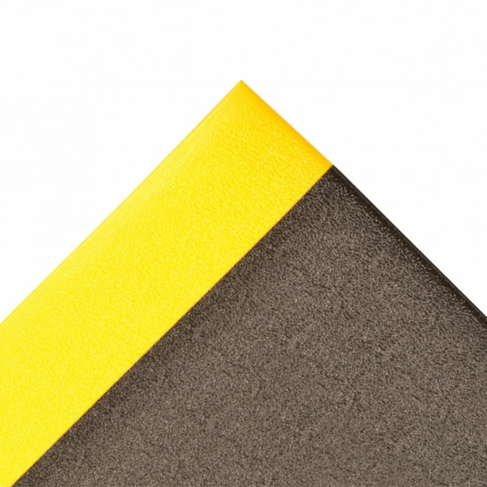 NOTRAX 411S0335BY Dry Area Matting, Black/Yellow, 91 cm x 150 cm Size | CF4KGC