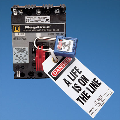 I-Line Circuit Breaker Lockout Device