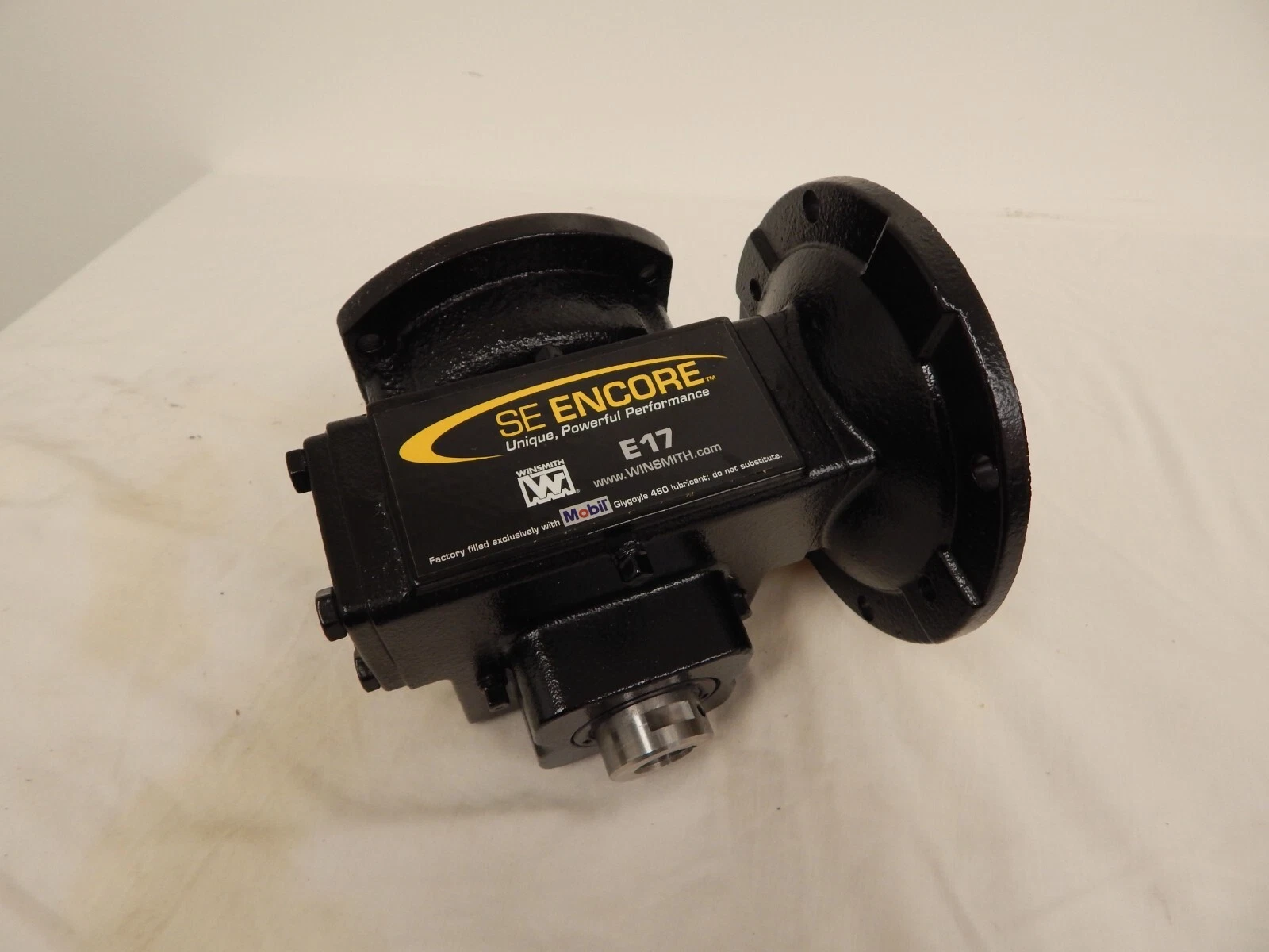 WINSMITH E17MDJS21000A8 Speed Reducer, 56C Motor Frame, Right Angle Double Worm Gear, Quill Input | AX8PFC